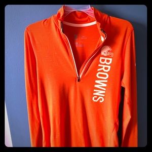 Nike half zip light weight pullover